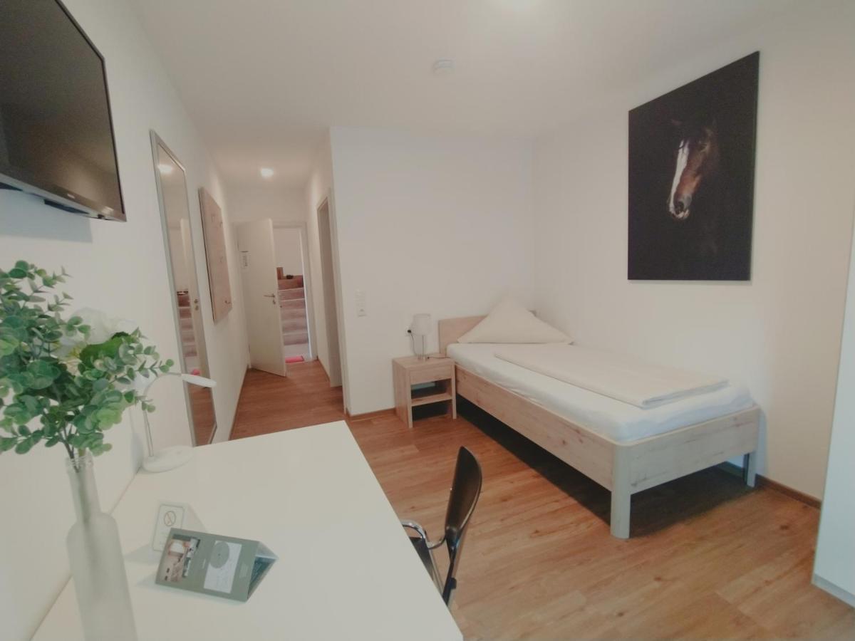 Dorfschaenke Deggendorf Hotel & Apartmenthaus Habitación foto