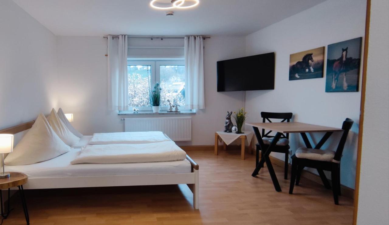 Dorfschaenke Deggendorf Hotel & Apartmenthaus Habitación foto