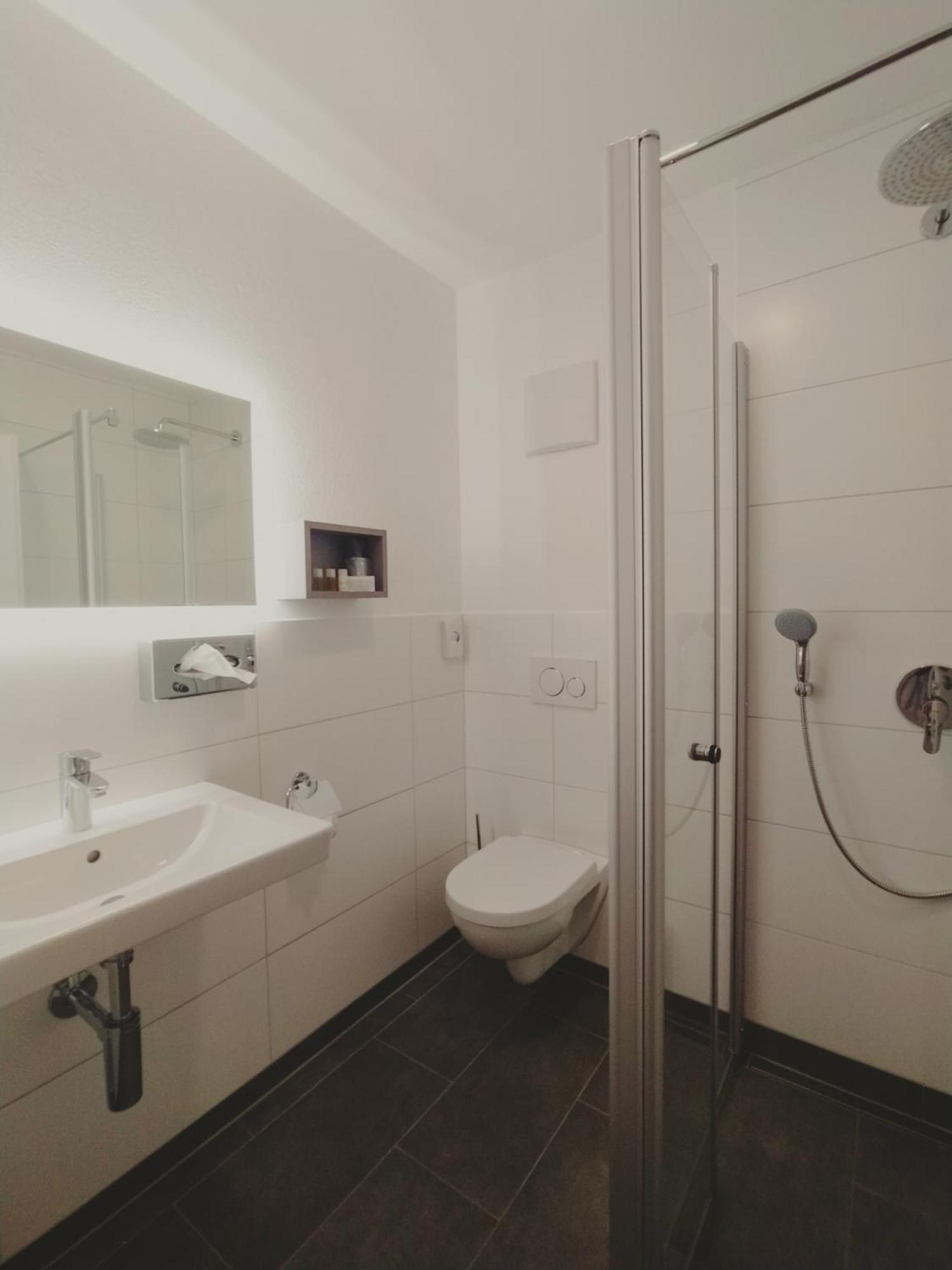 Dorfschaenke Deggendorf Hotel & Apartmenthaus Habitación foto